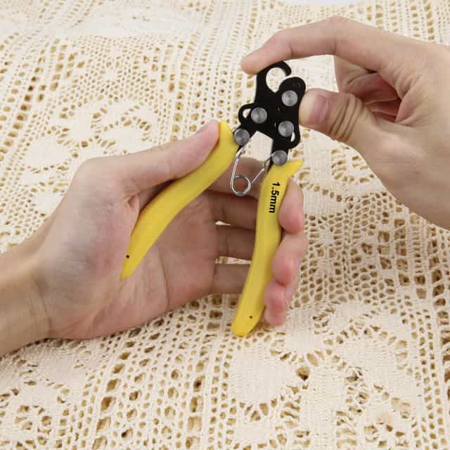 ALOICI One Step Looper – 1.5 mm Loops – Yellow5 ALOICI One Step Looper – 1.5 mm Loops - Yellow